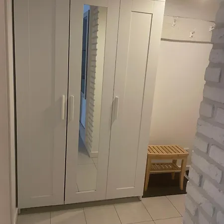 Przystanek - Przemyslowa Daire