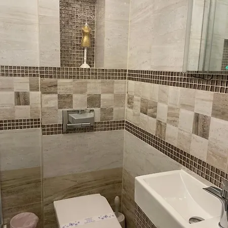 Przystanek - Przemyslowa 아파트